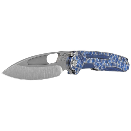 Nóż składany Medford Infraction Blue/Silver Titanium ''Peaks and Valleys'', Std HW, Brsh Clip, Tumbled S45VN by Greg Medford (MK031STQ-37A2-TSCS-BN)