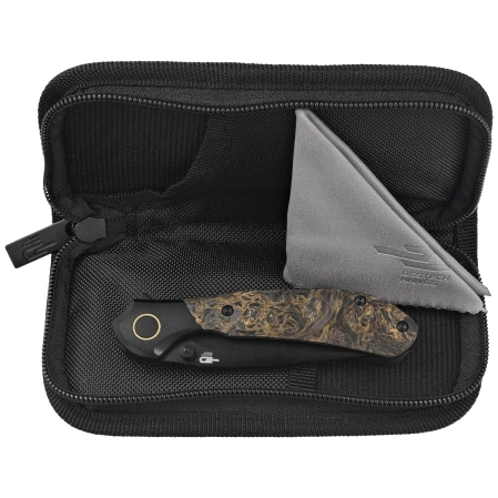 Nóż składany Bestech Constellation Black Titanium/Dark Matter Gold FatCarbon, Black PVD MagnaCut by Munko Knives (BT2501C)